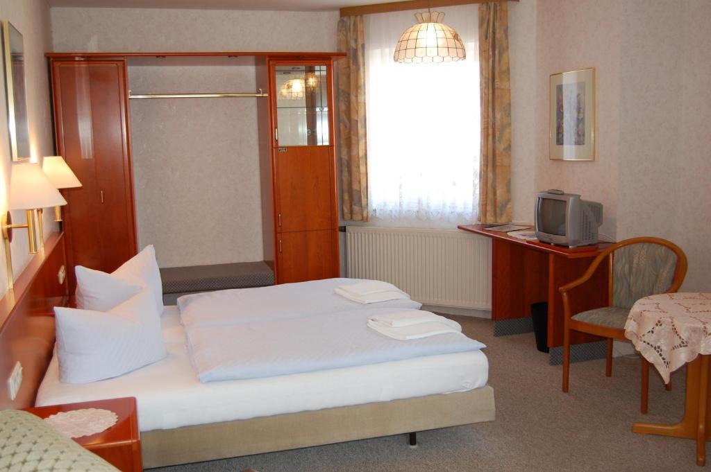 Rennstieg-Hotel Rettelbusch Kammerforst Стая снимка