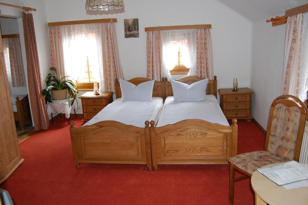 Rennstieg-Hotel Rettelbusch Kammerforst Стая снимка